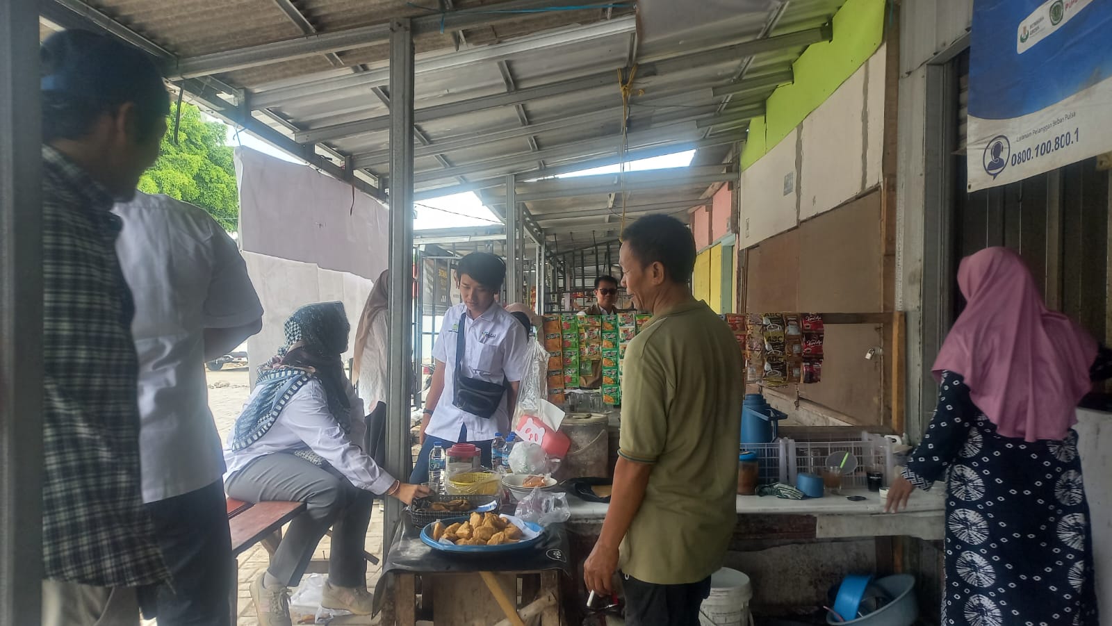 DKP3 Kota Serang Lakukan Monitoring Pupuk Bersubsidi di Kios Pandean